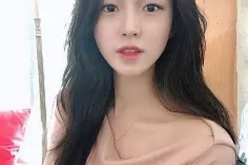 薛之谦人设崩塌！尿壶摆拍被官媒痛批过往黑料全被扒光
